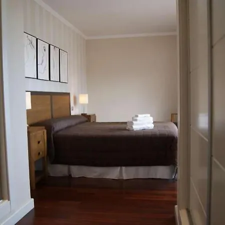 Playa Blanca Sleeps 6 Pool Wifi Apartment Playa Blanca (Lanzarote)