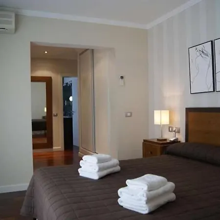 Playa Blanca Sleeps 6 Pool Wifi Apartment *