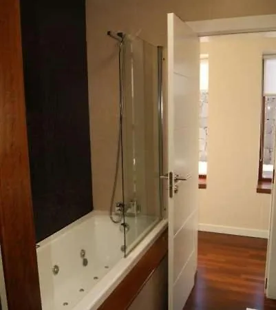 Apartment Playa Blanca Sleeps 6 Pool Wifi